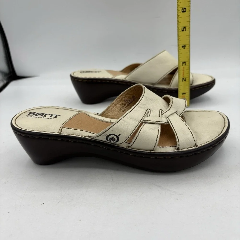 Born Sandals Womens Size 7 Leather Slide Mule‎ Wedge White Strappy